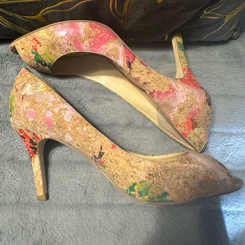 Ivanka Trump Cle07 Pump